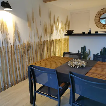 Casa Louise And Spas Privatifs Apartment Sainte-Maxime